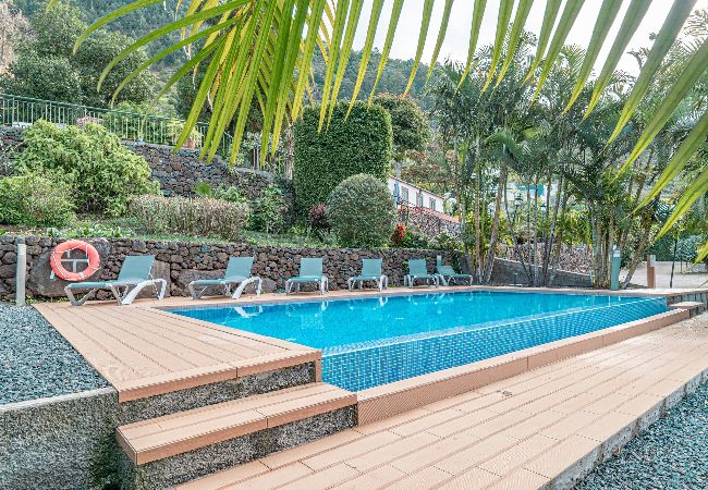 House in Arco da Calheta - Quinta vista Mar B