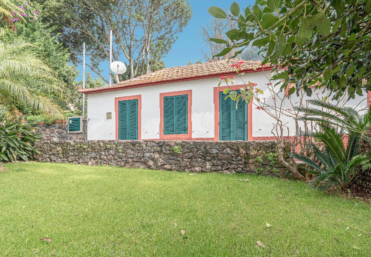 House in Arco da Calheta - Quinta vista Mar B