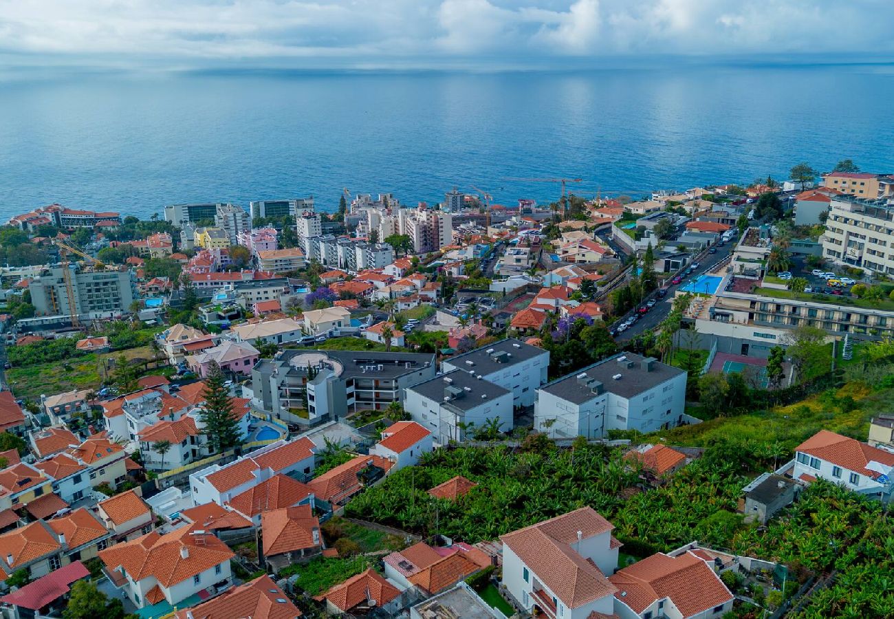 Apartment in Funchal - Panoramic Studio Apartment