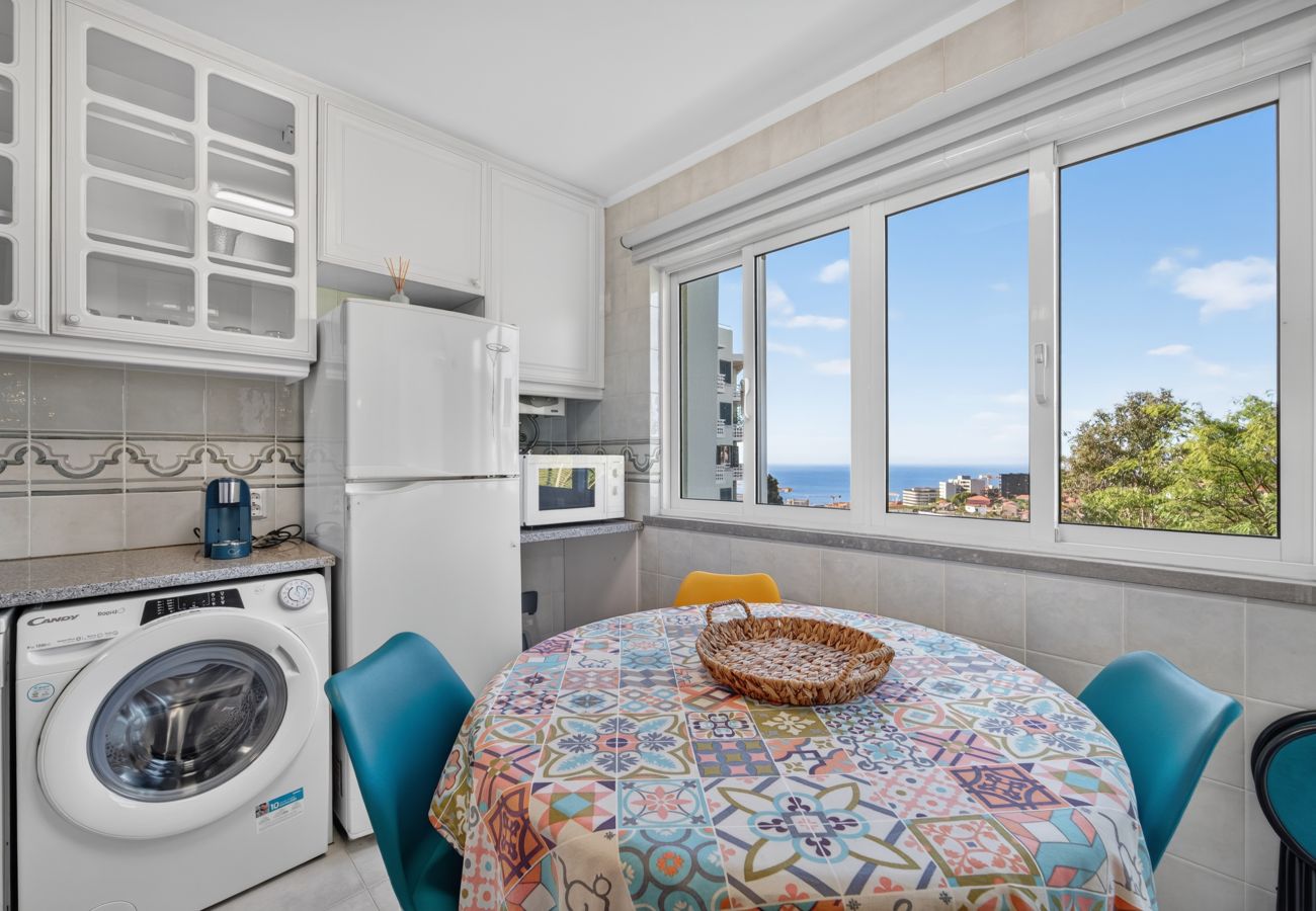 Apartment in Funchal - Sea Breeze Pilar
