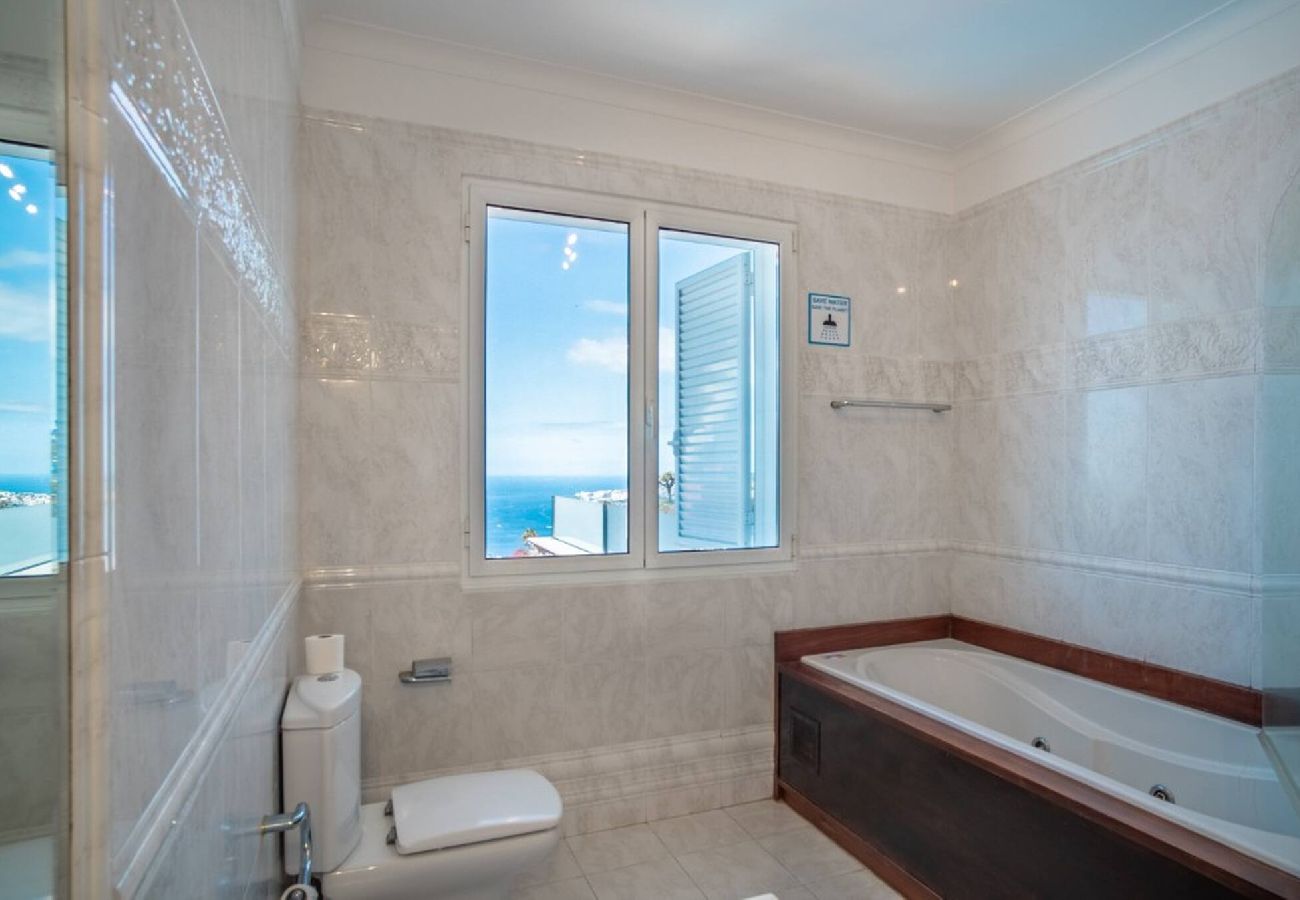 Вилла на Funchal - Villa Loureiro