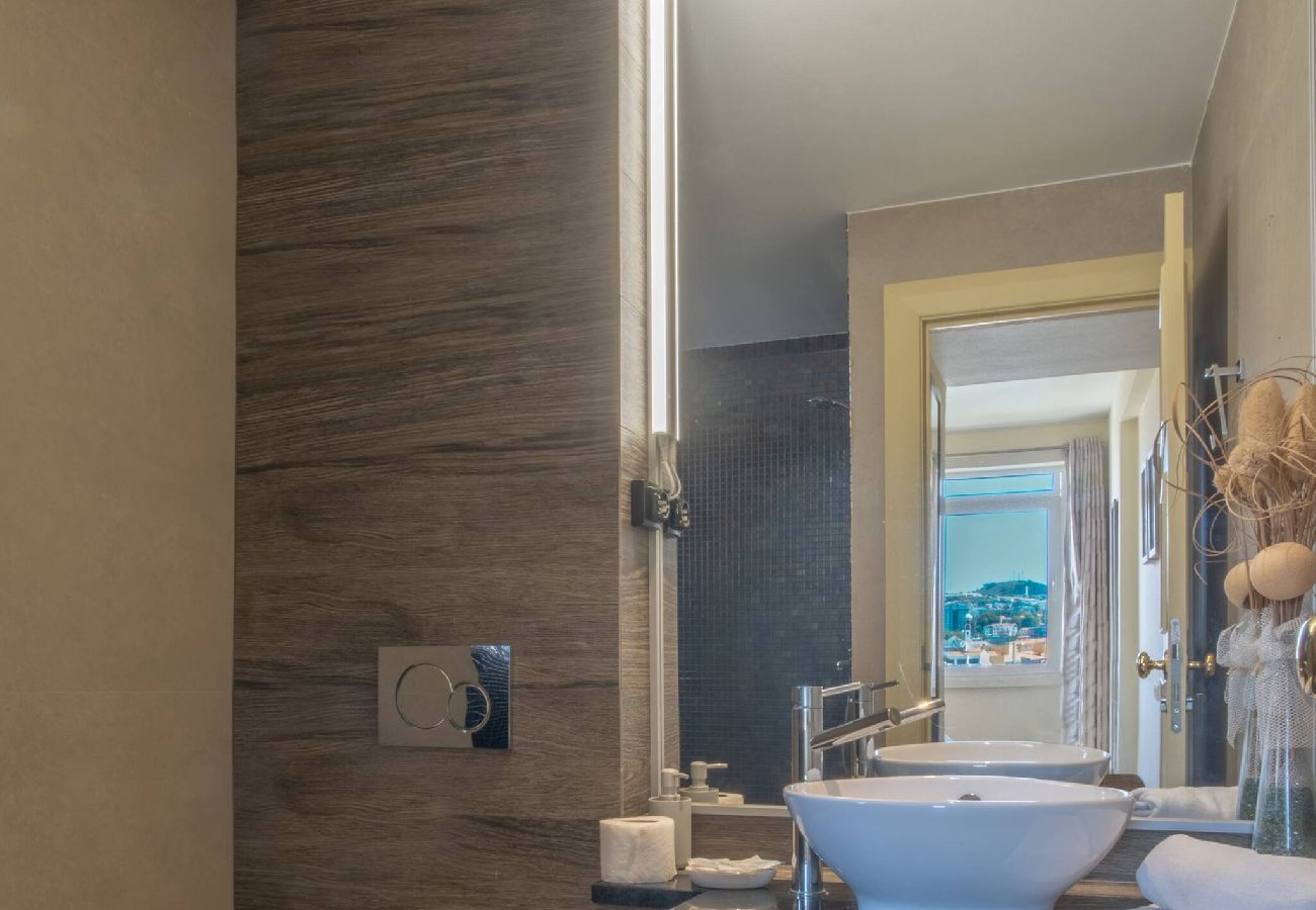 Апартаменты на Funchal - T3 Apartment Elias Garcia