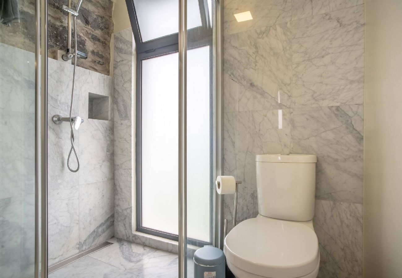 Вилла на Santa Cruz - Madeirense Villa in Santa Cruz · Madeirense Villa