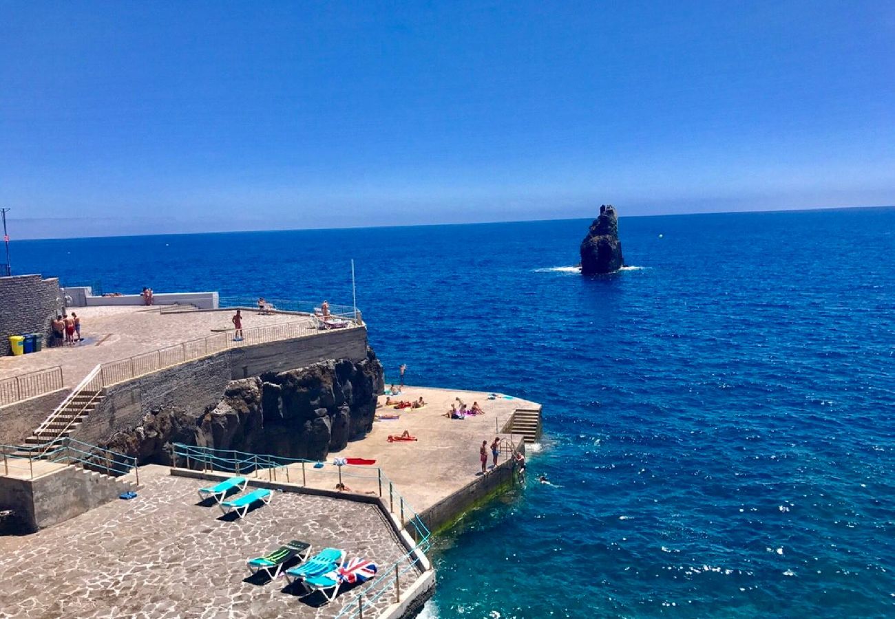 Апартаменты на Funchal - Yellow Apartment T1