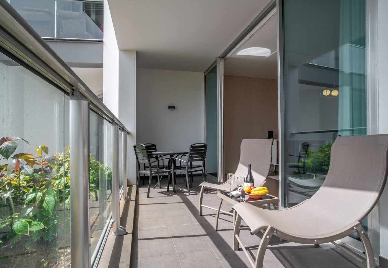 Апартаменты на Funchal - Madeira Residence Apartment Ak5