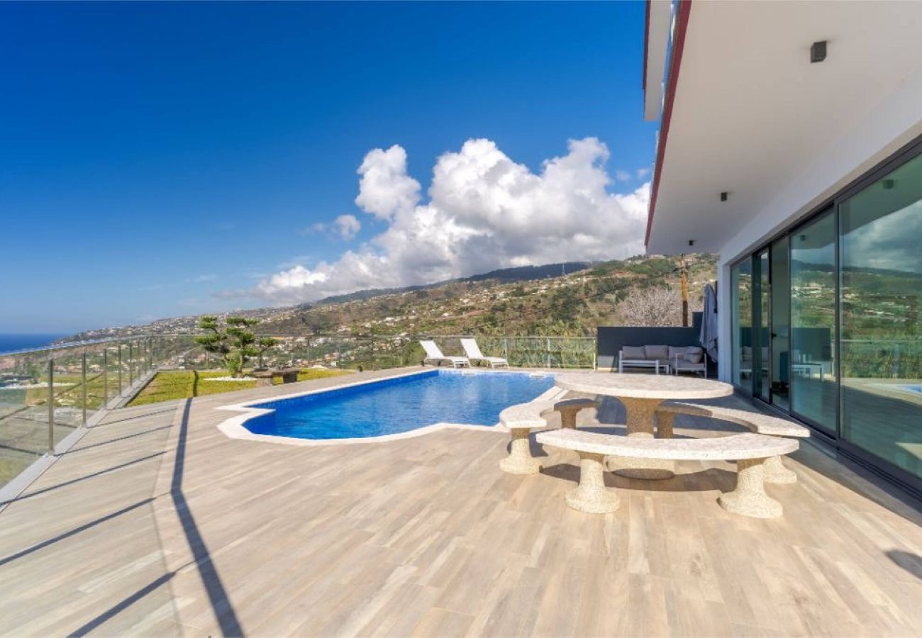 Вилла на Ribeira Brava - Celeste Villa