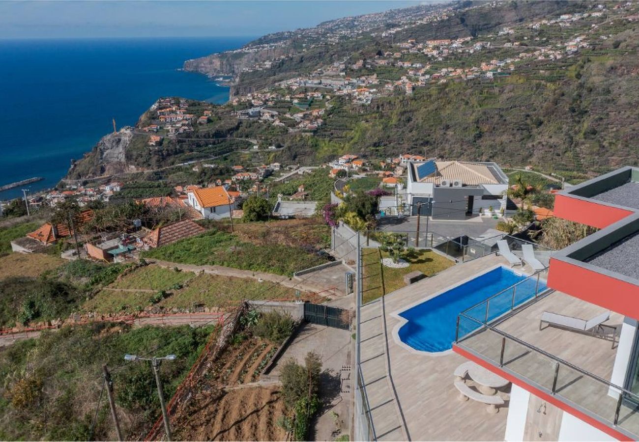 Вилла на Ribeira Brava - Celeste Villa