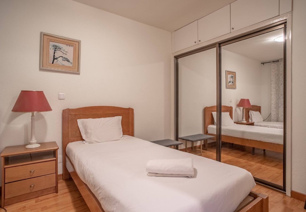 Апартаменты на Funchal - Penthouse  Iconic 706