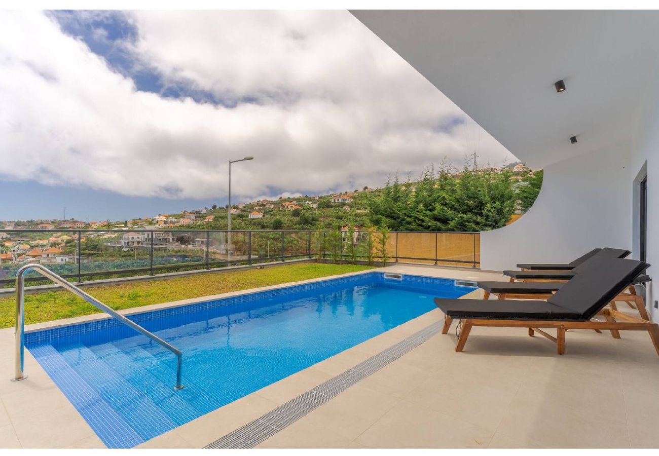 Дом на Ponta do Sol - The pool house in Ponta de Sol · The pool house in