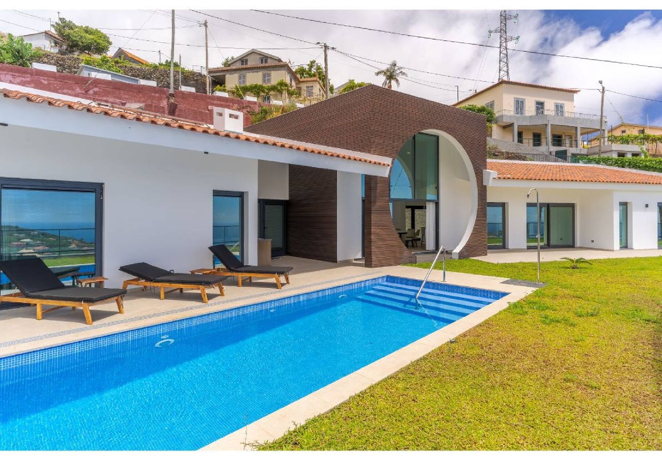 Дом на Ponta do Sol - The pool house in Ponta de Sol · The pool house in