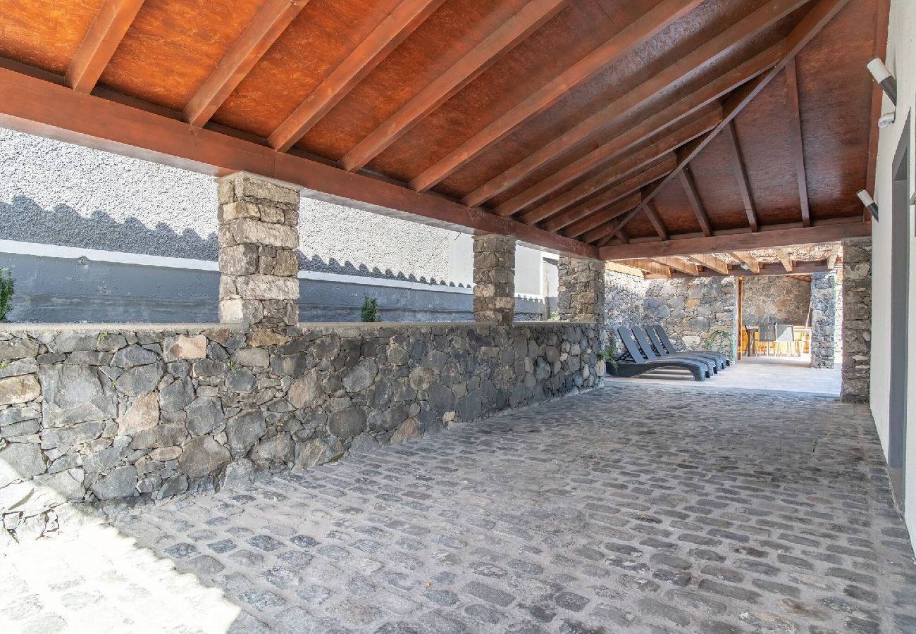 Вилла на Câmara de Lobos - Vila Camara  de Lobos Lux Villa