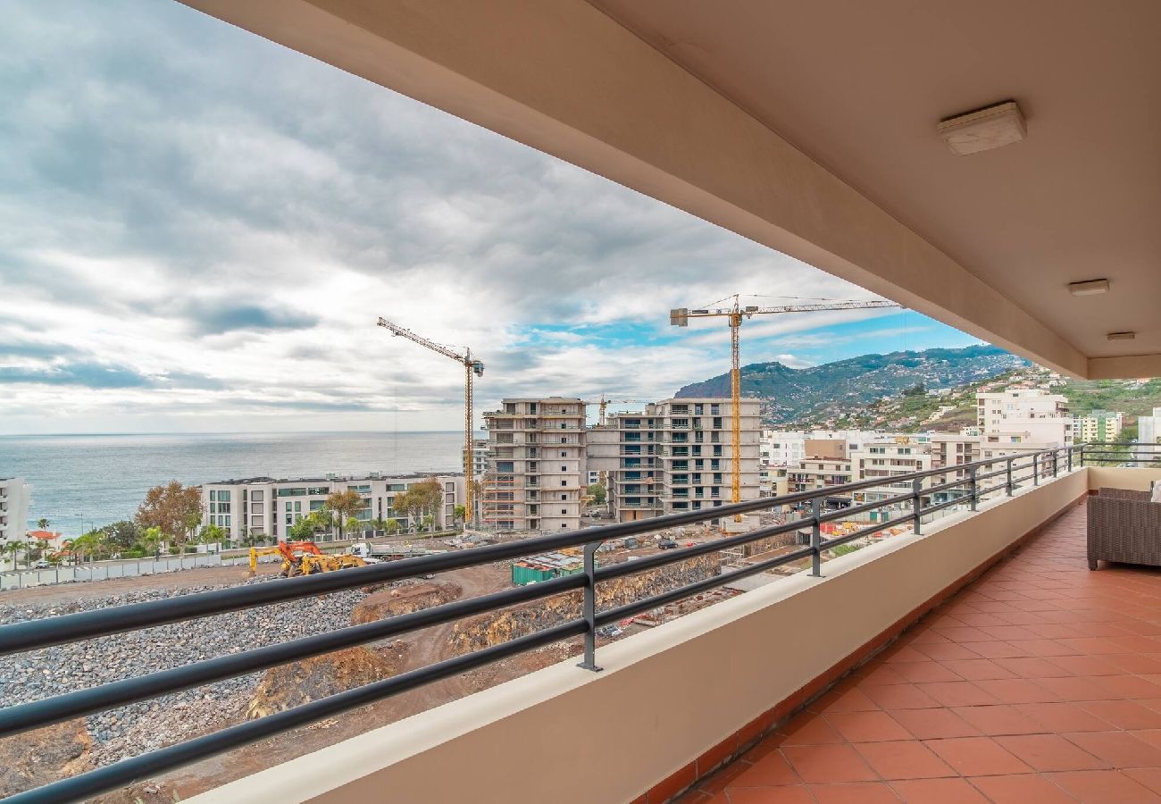 Апартаменты на Funchal - Monumental Palace