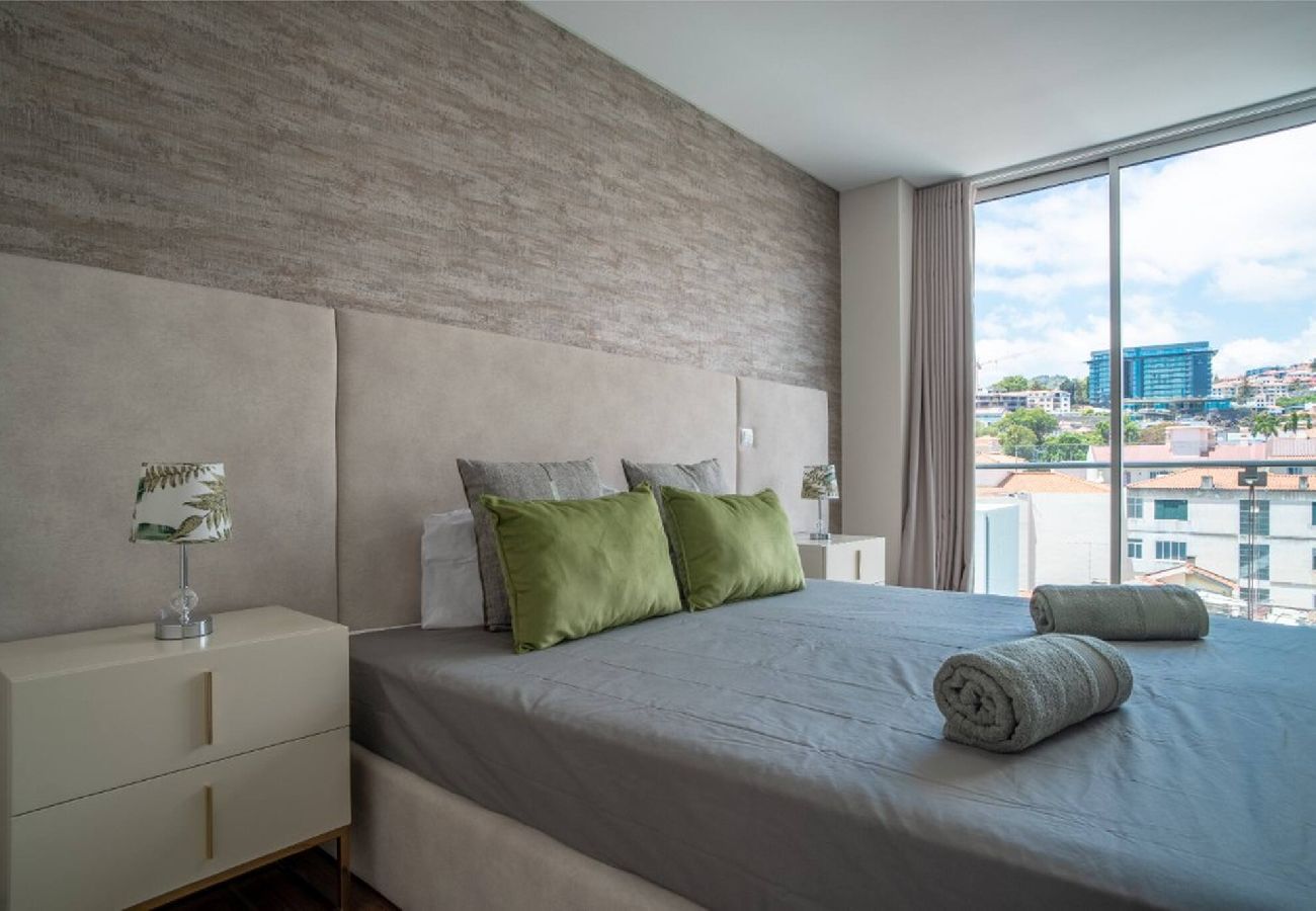 Апартаменты на Funchal - Freemont Apartment L a Vie  Funchal