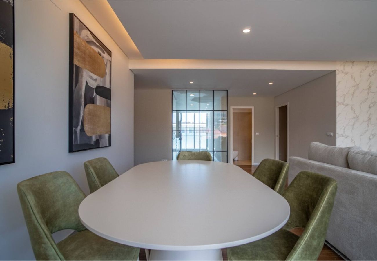Апартаменты на Funchal - Freemont Apartment L a Vie  Funchal