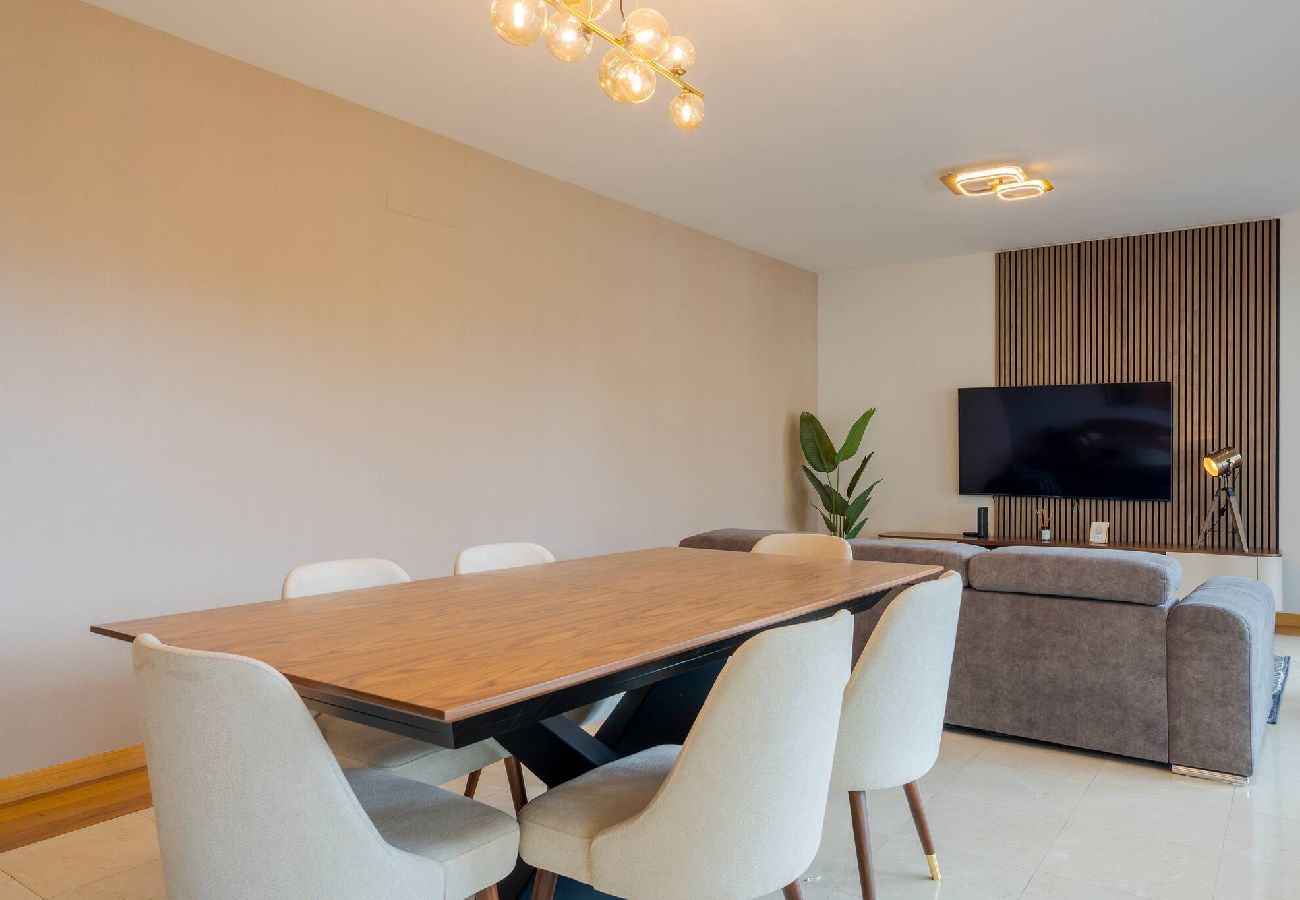 Апартаменты на Funchal - Living BX Apartm. in City Center