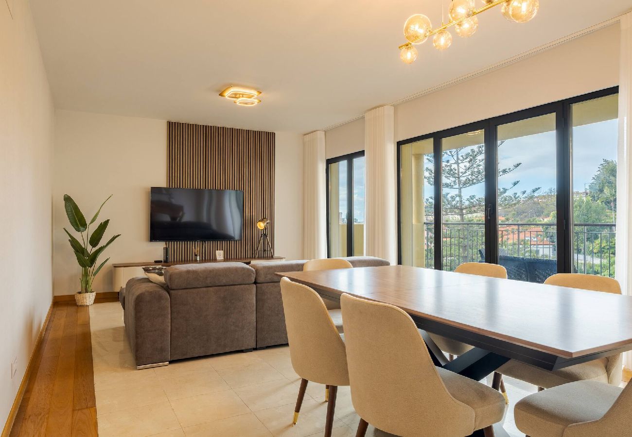 Апартаменты на Funchal - Living BX Apartm. in City Center