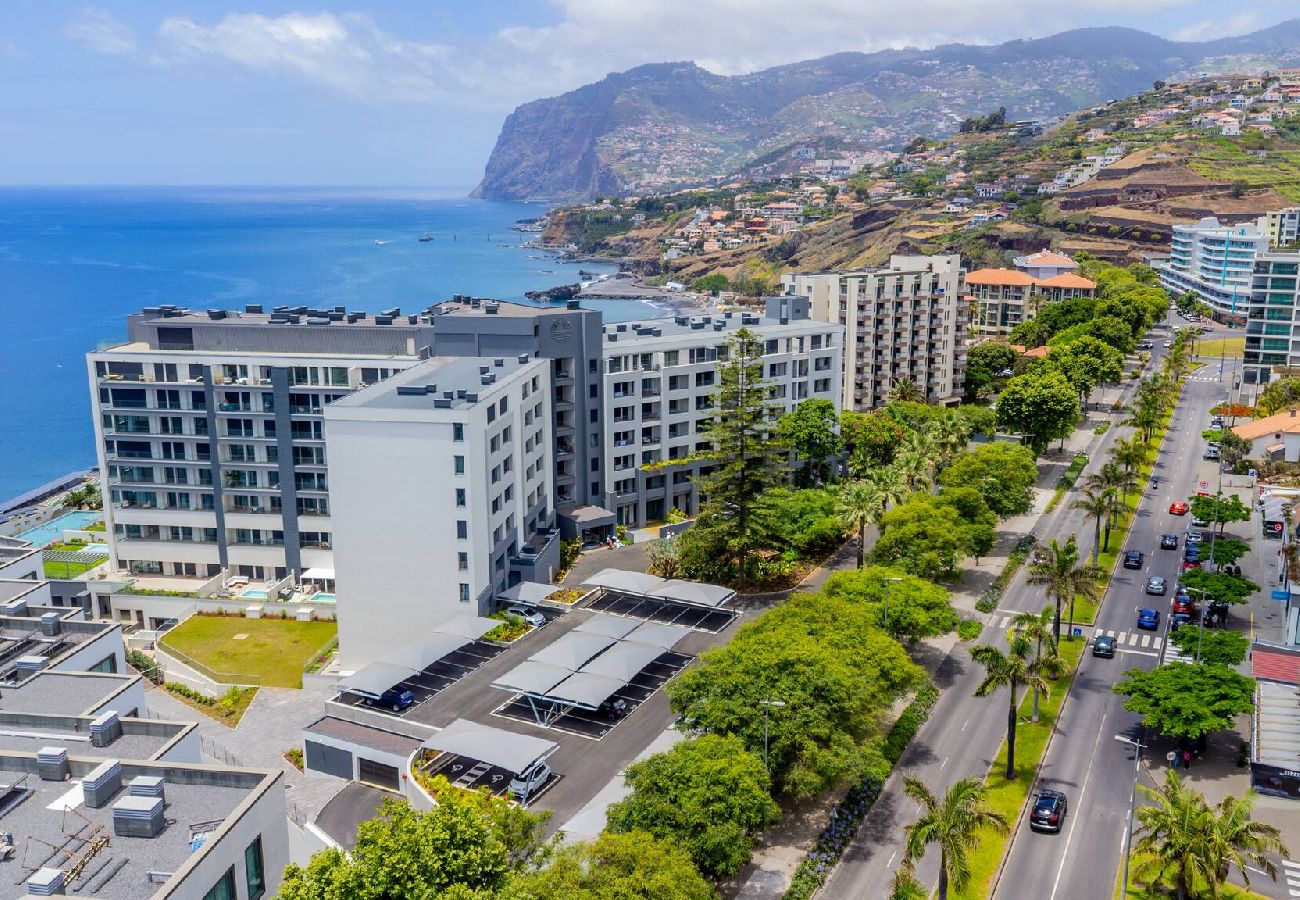 Апартаменты на Funchal - Aqua  Luxe Apartment