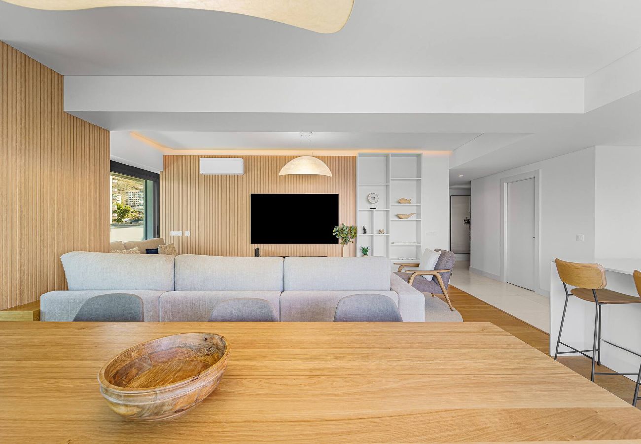 Апартаменты на Funchal - Aqua  Luxe Apartment
