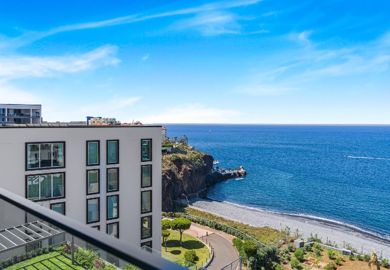 Апартаменты на Funchal - Aqua  Luxe Apartment