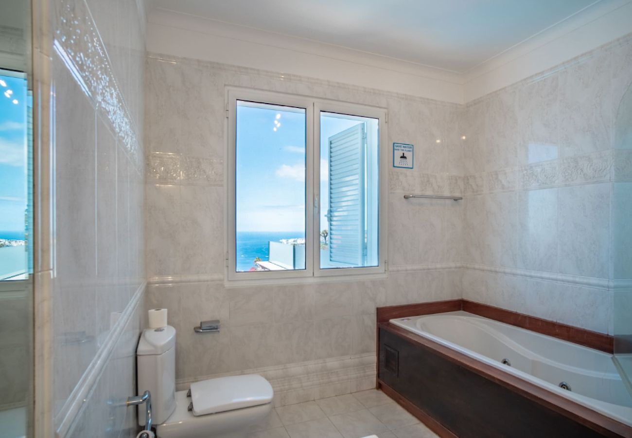 Вилла на Funchal - Vila Loureiro