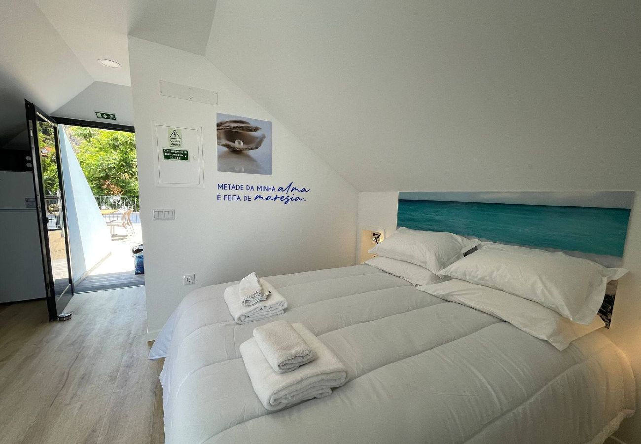 Апартаменты на Jardim do Mar - Casa Azul Perola