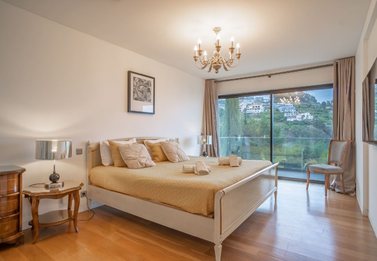 Вилла на Funchal - Victoria Arieiro 35