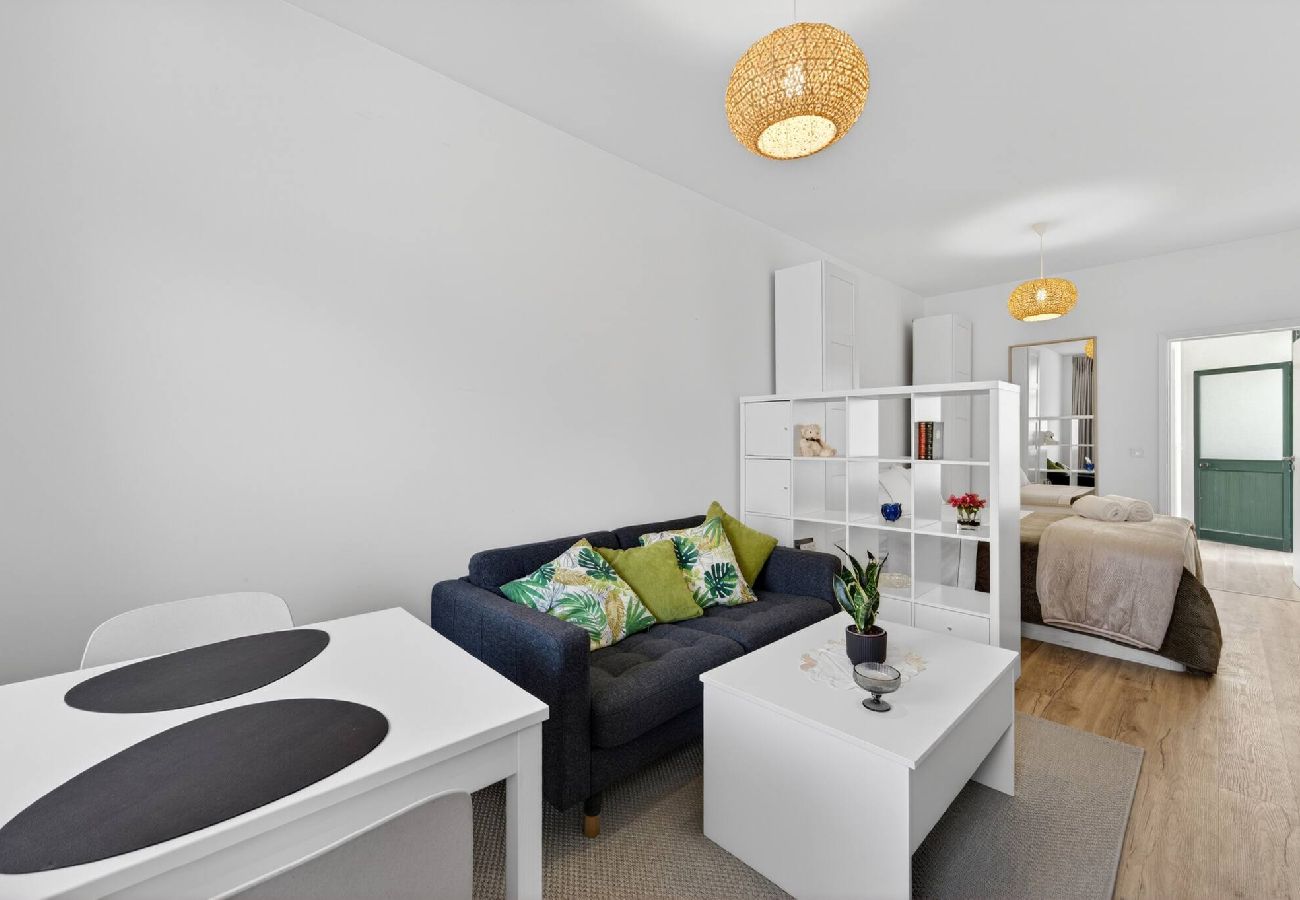 Апартаменты на Funchal - Panoramic Studio Apartment
