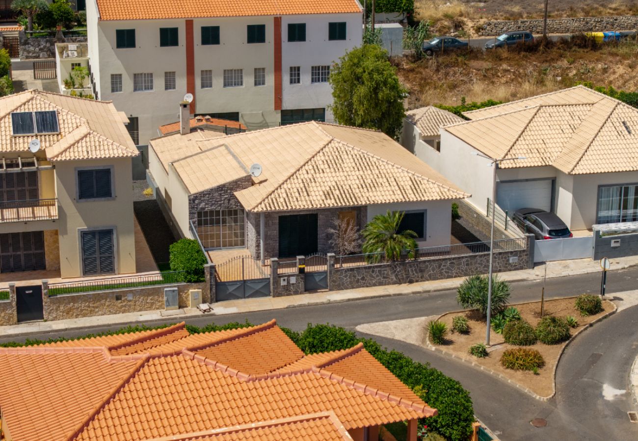 Дом на Porto Santo - Villa Rosa