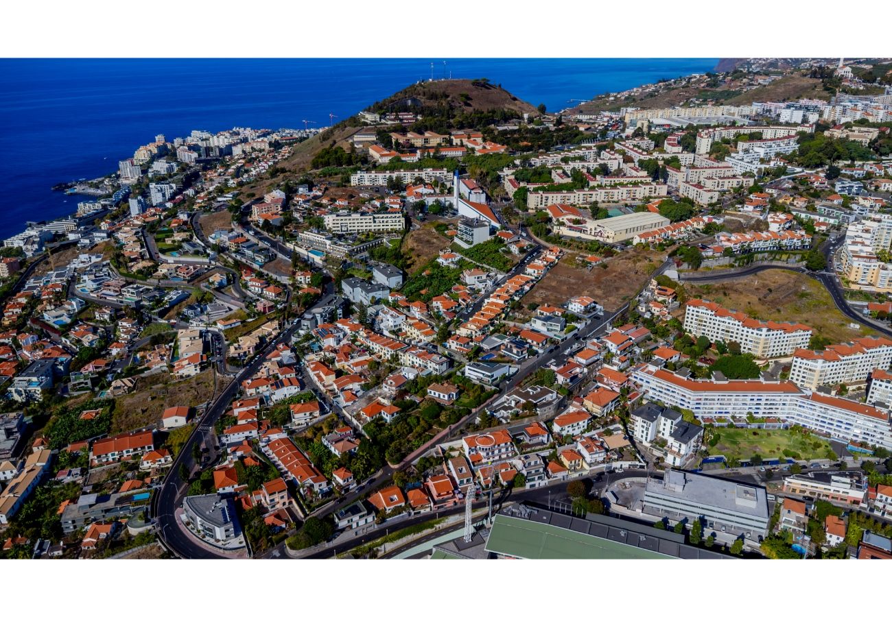 Дом на Funchal - Rodrigo Guest House