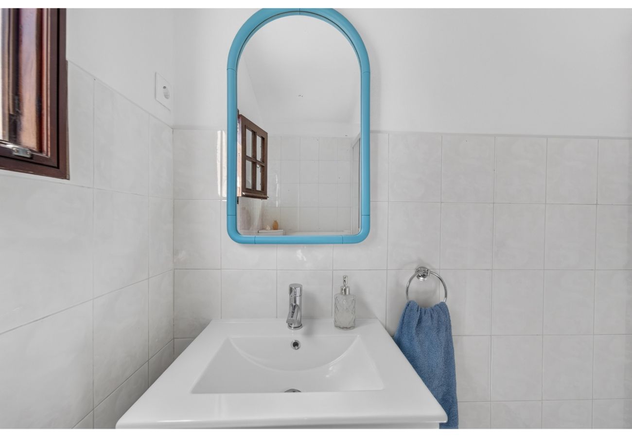 Апартаменты на Funchal - Sao Goncalo View Studio